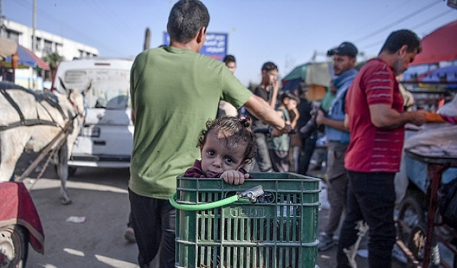 اليوم الـ 30 للحرب على غزة: مجازر وقصف متواصل للنازحين