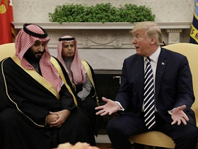 ترامب يقول إنّه قد يزور السعودية الشهر المقبل