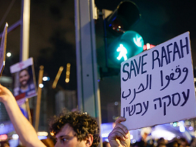 عريضة من مقاتلي الكوماندوز البحري تطالب بعودة المختطفين ولو على حساب وقف الحرب